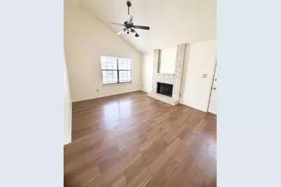 728 W San Antonio Street #108 A, Lockhart, TX 78644 - Photo 2