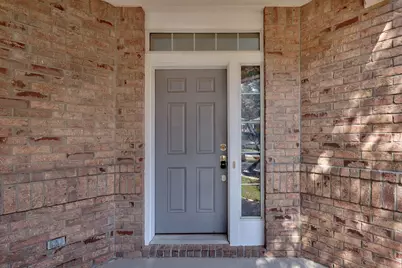 10005 Mount Rainier Drive, Austin, TX 78747 - Photo 4
