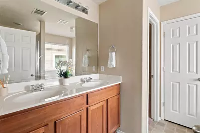 405 Bandara Woods Boulevard, Elgin, TX 78621 - Photo 20