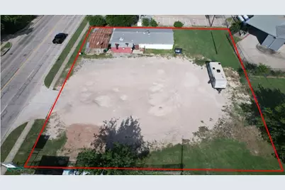 1107 W 2nd Street, Taylor, TX 76574 - Photo 1