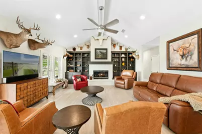 407 Olympia Fields Street, Meadowlakes, TX 78654 - Photo 6