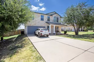206 Killian Loop, Hutto, TX 78634 - Photo 2