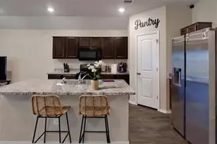 928 Adler Way, San Marcos, TX 78666 - Photo 4