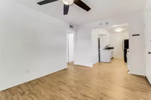 2401 Manor Rd, Austin, TX 78722 - Photo 6