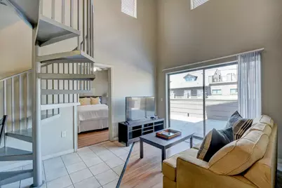 2515 Pearl #607, Austin, TX 78705 - Photo 4