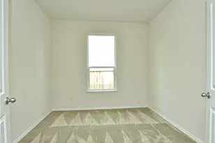 2950 Old Settlers Blvd, Round Rock, TX 78665 - Photo 14