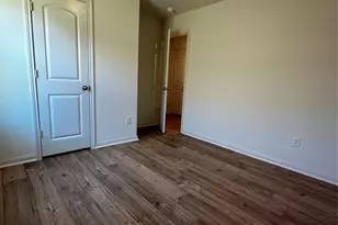 18501 Quiet Range Dr, Elgin, TX 78621 - Photo 22