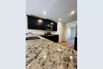 18501 Quiet Range Drive, Elgin, TX 78621 - Photo 10