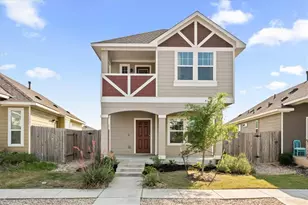 215 Friendship Oak Dr, San Marcos, TX 78666 - Photo 2