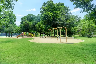 603 Bellevue Place #B, Austin, TX 78705 - Photo 22