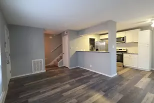 5808 Wellington Dr, Austin, TX 78723 - Photo 6