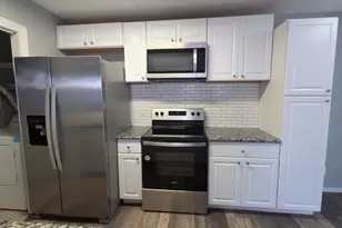 5808 Wellington Dr, Austin, TX 78723 - Photo 12