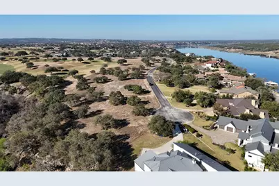 3517 Kahala Sunset Drive, Spicewood, TX 78669 - Photo 10