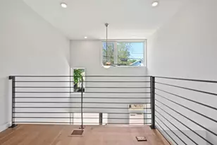 2002 E 7th St, Austin, TX 78702 - Photo 18