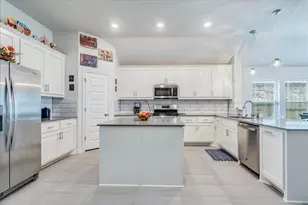 499 Coyote Crk Wy, Kyle, TX 78640 - Photo 8