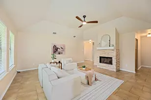111 Stephen Ln, Georgetown, TX 78626 - Photo 4