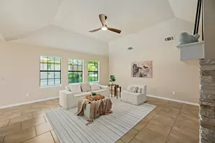 111 Stephen Ln, Georgetown, TX 78626 - Photo 6