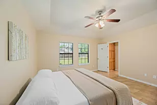 111 Stephen Ln, Georgetown, TX 78626 - Photo 14