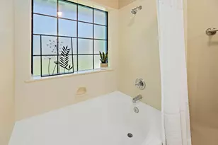 111 Stephen Ln, Georgetown, TX 78626 - Photo 18