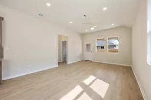 109 Knockout Rose Dr, San Marcos, TX 78666 - Photo 26