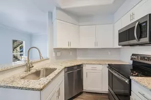 6000 Shepherd Mountain Cove, Austin, TX 78730 - Photo 10