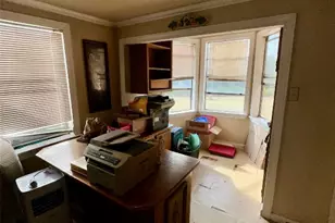 109 Wayside Dr, Elgin, TX 78621 - Photo 12