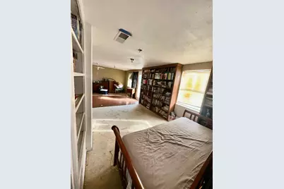 109 Wayside Drive, Elgin, TX 78621 - Photo 14