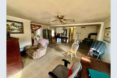 109 Wayside Drive, Elgin, TX 78621 - Photo 10