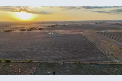 3565 County Road 405, Taylor, TX 76574 - Photo 4