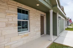 2614 Pechora Pipit, New Braunfels, TX 78130 - Photo 2