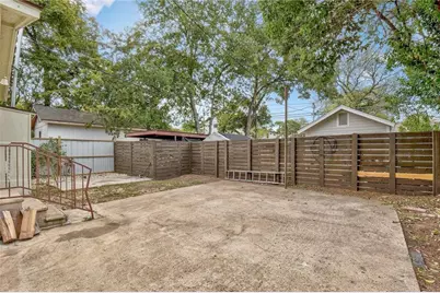 1105 E 3rd Street #A, Austin, TX 78702 - Photo 24