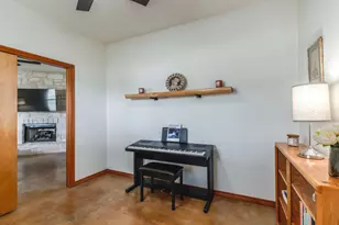 2551 Spring Valley Dr, Dripping Springs, TX 78620 - Photo 18