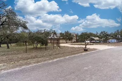 2551 Spring Valley Drive, Dripping Springs, TX 78620 - Photo 28