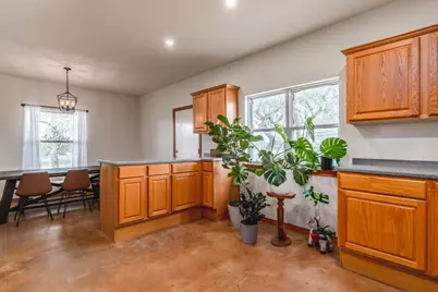 2551 Spring Valley Drive, Dripping Springs, TX 78620 - Photo 10