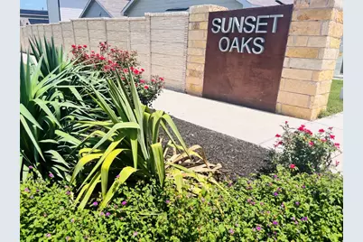 325 Geode Glen, San Marcos, TX 78656 - Photo 2