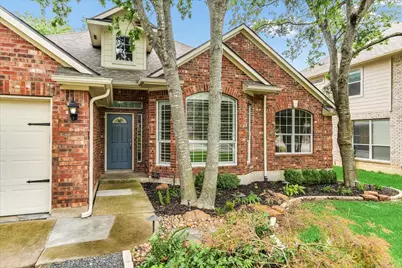 1414 Bull Horn Loop, Round Rock, TX 78665 - Photo 2