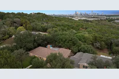 1709 Crested Butte Drive, Austin, TX 78746 - Photo 2