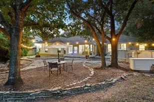 1709 Crested Butte Dr, Austin, TX 78746 - Photo 32