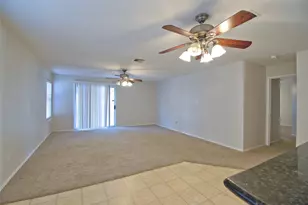 12217 Kilmartin Ln, Austin, TX 78754 - Photo 18