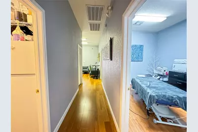 600 Round Rock West Drive #402, Round Rock, TX 78681 - Photo 16