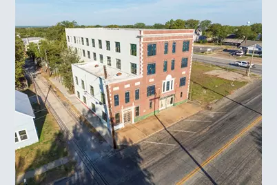 607 Lyons Avenue, Schulenburg, TX 78956 - Photo 2