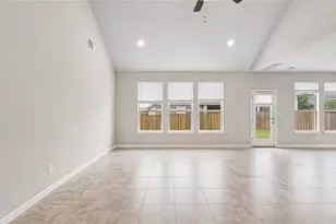 305 Painted Creek Wy, Kyle, TX 78640 - Photo 6