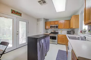 202 McCarthur Dr, Leander, TX 78641 - Photo 10
