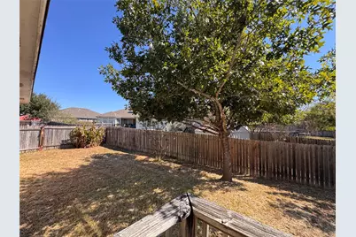 207 Wilderness Trail, Elgin, TX 78621 - Photo 20