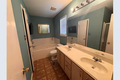 207 Wilderness Trail, Elgin, TX 78621 - Photo 14