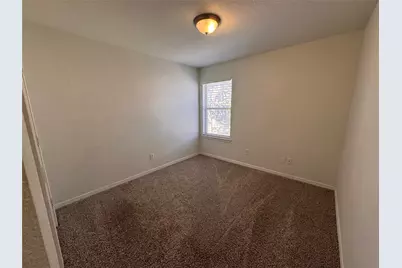 207 Wilderness Trail, Elgin, TX 78621 - Photo 18