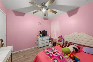 715 Estes Park, Taylor, TX 76574 - Photo 8