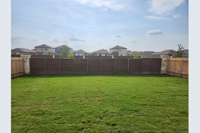 302 Sebring Circle, Hutto, TX 78634 - Photo 8