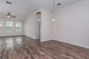 257 Lake Washington Dr, Kyle, TX 78640 - Photo 6