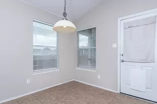 257 Lake Washington Dr, Kyle, TX 78640 - Photo 24